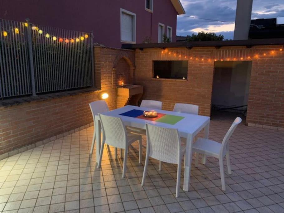 Villa Parisi Luxury Italian Villa Фано Екстериор снимка
